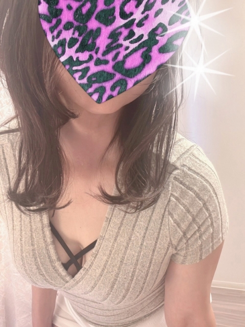 Madam Sweetpea（マダムスイートピー） 菜々